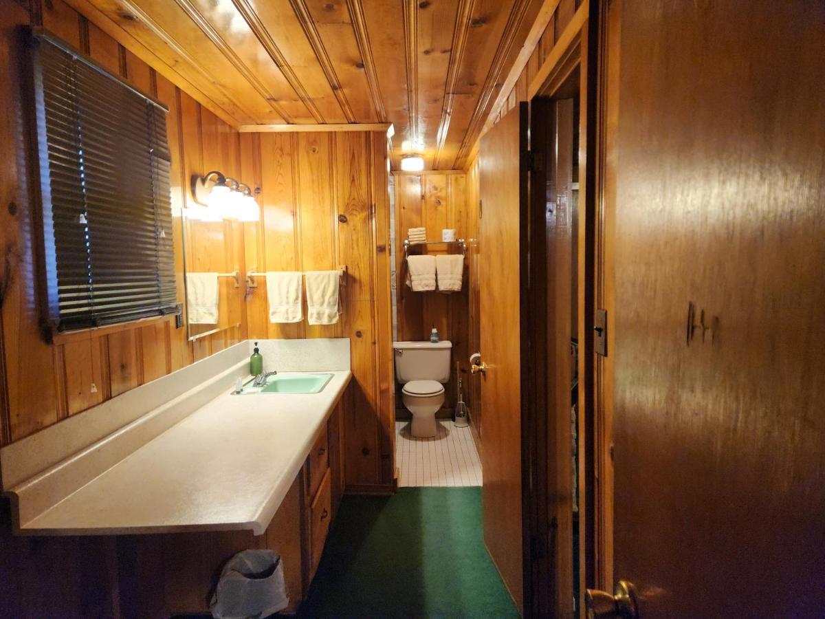 Eagle Nest Fly Shack & Lodge Exterior photo